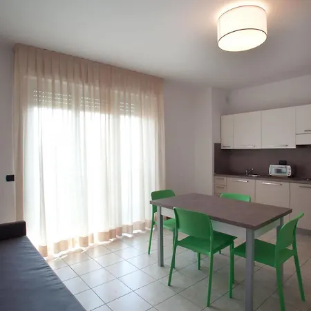 Le Querce Aparthotel