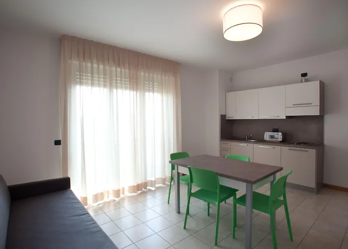 Le Querce Aparthotel 3*